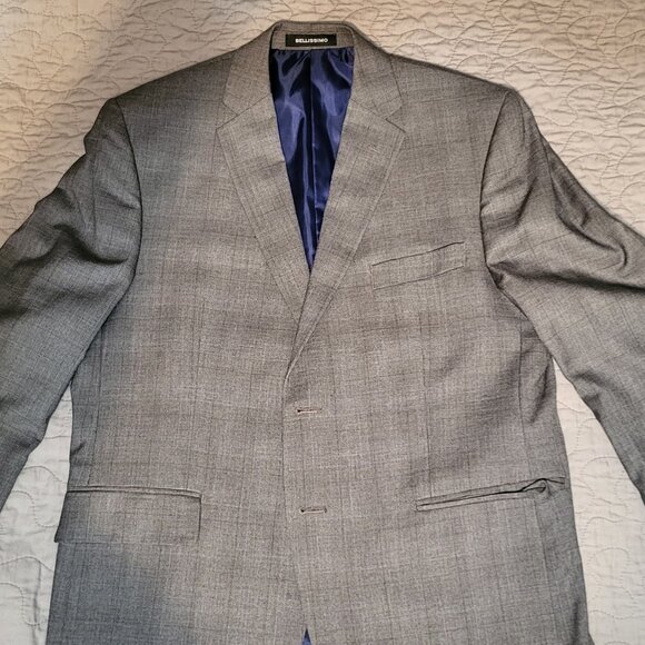 Suit - Picture 1 of 6